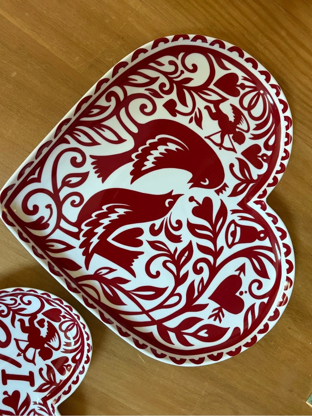 Crate&Barrel Heart-Shaped Red and White Decorative Serving Platter